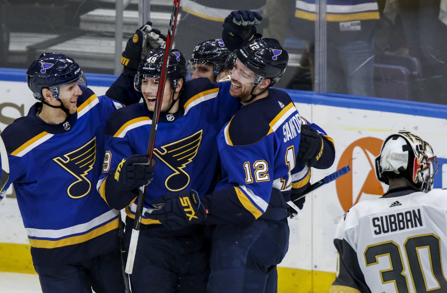 St. Louis Blues battle Las Vegas Golden Knights